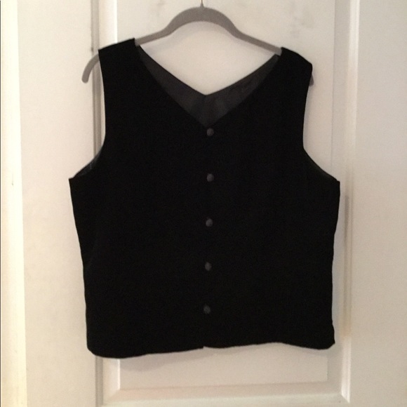 Button Down BACK Blouse Velvet Shell - Picture 2 of 2